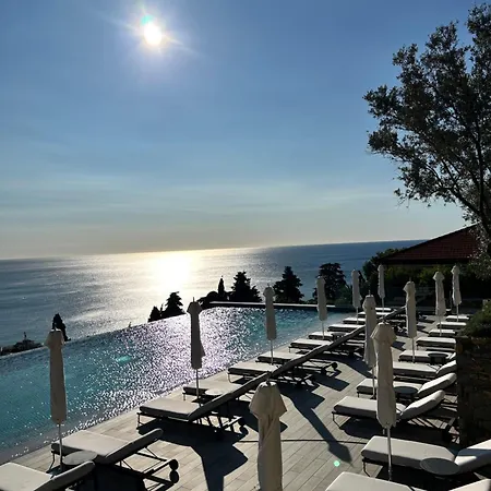 Della Pergola Relais Et Chateaux 3*