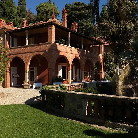 Della Pergola Relais Et Chateaux Hotel 3*