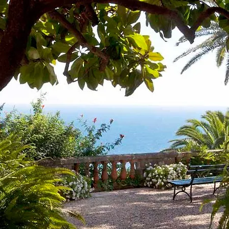 Della Pergola Relais Et Chateaux Hotel 3*