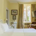 Отель Della Pergola Relais Et Chateaux 5*