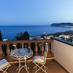 Della Pergola Relais Et Chateaux Szálloda 5*