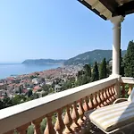 Della Pergola Relais Et Chateaux Szálloda 5*