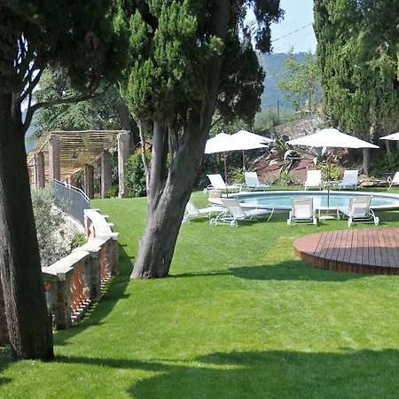 酒店 Della Pergola Relais Et Chateaux 3*