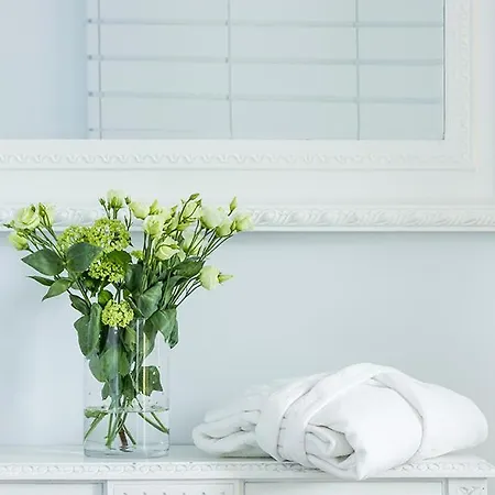 Della Pergola Relais Et Chateaux 3* アラッシオ