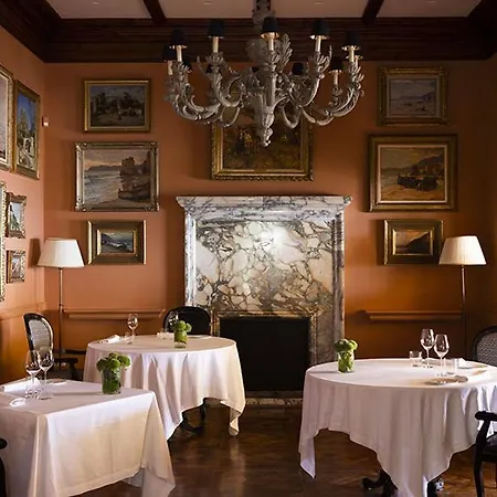 Della Pergola Relais Et Chateaux