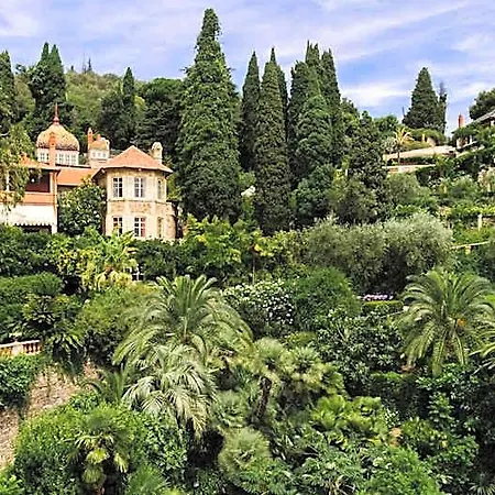 Della Pergola Relais Et Chateaux מלון 3*