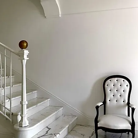 Della Pergola Relais Et Chateaux מלון אלסיו