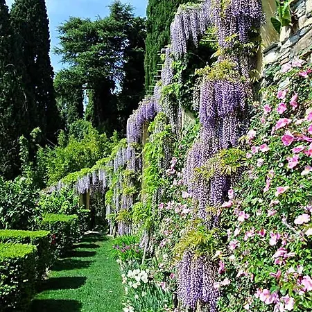 Della Pergola Relais Et Chateaux ホテル 3*