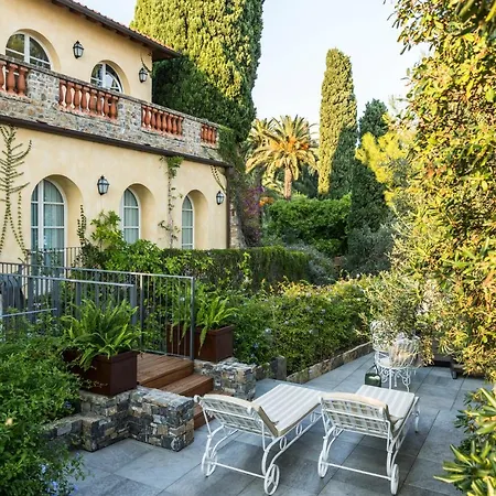 ホテル Della Pergola Relais Et Chateaux アラッシオ