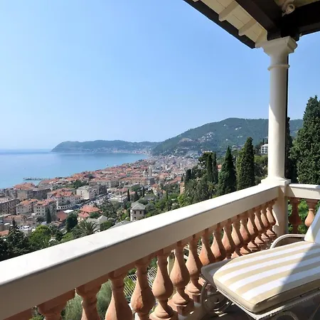 Della Pergola Relais Et Chateaux Szálloda 5*