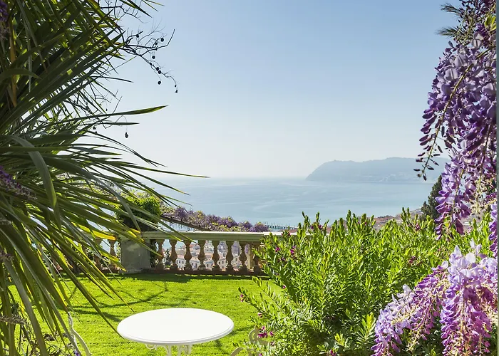 Della Pergola Relais Et Chateaux