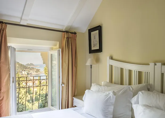 Della Pergola Relais Et Chateaux אלסיו