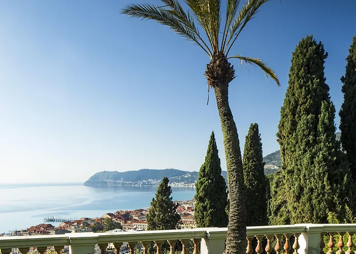 Hotel Della Pergola Relais Et Chateaux Alassio