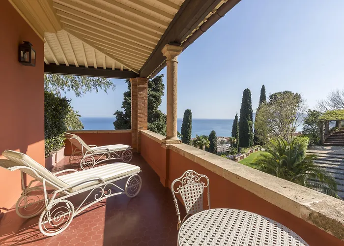 Della Pergola Relais Et Chateaux