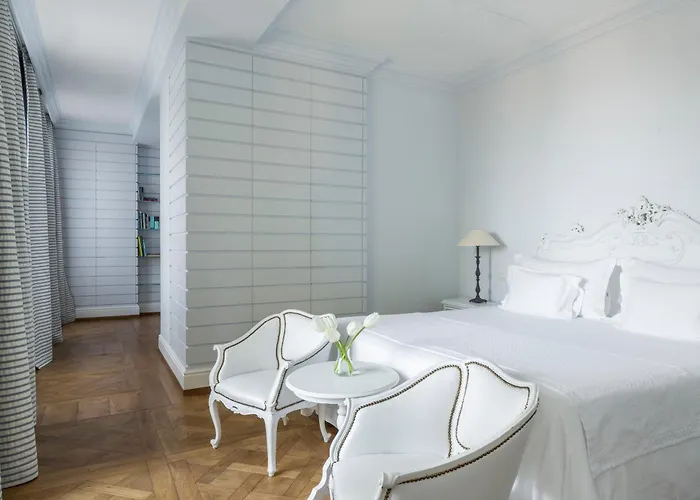 Della Pergola Relais Et Chateaux